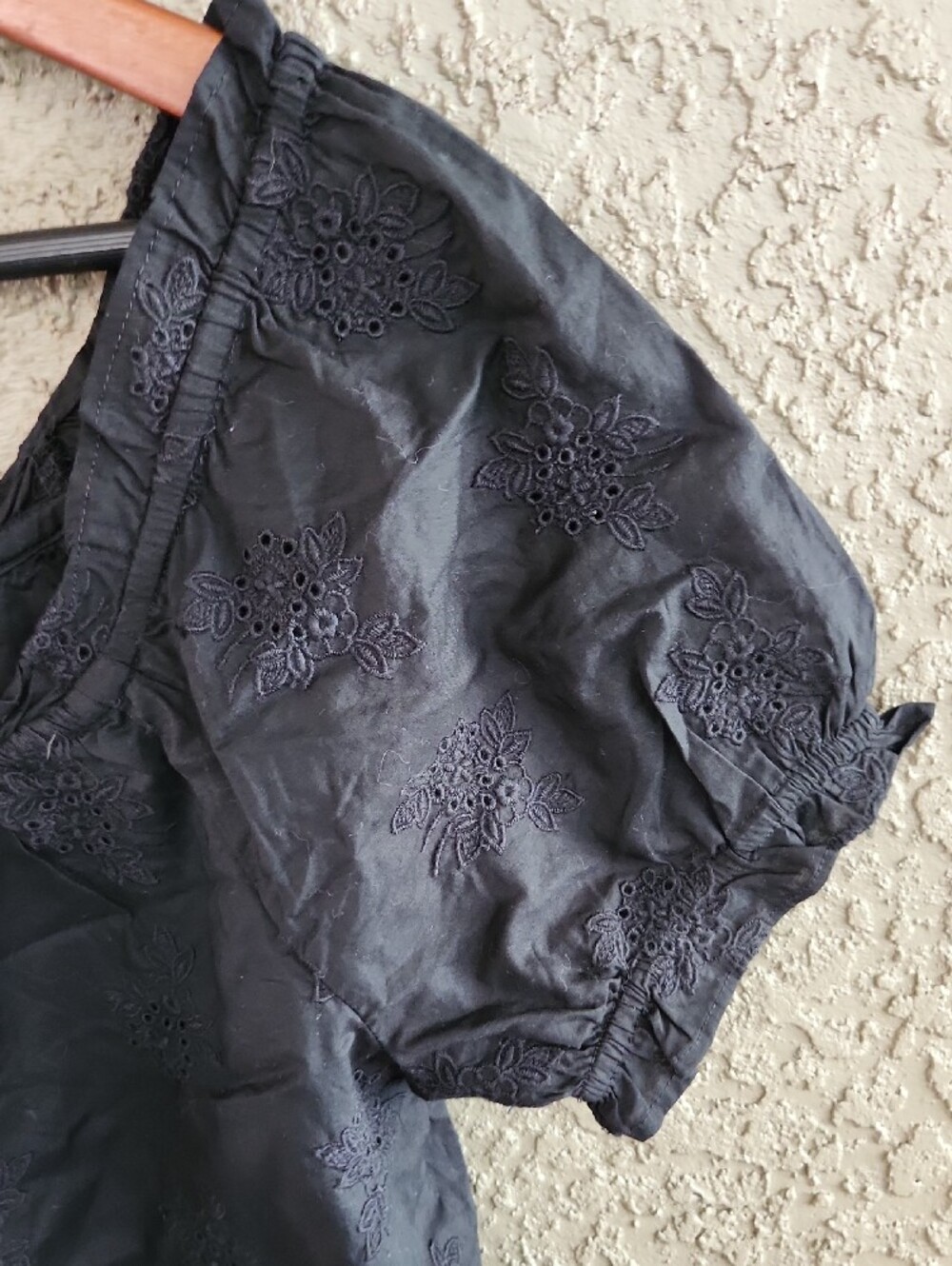 NWT J.Crew Square-neck top with embroidered eyelet Black - Picture 5 of 8